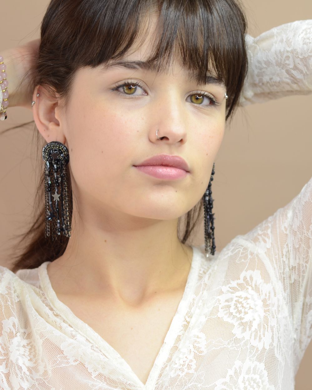 aretes negros largos