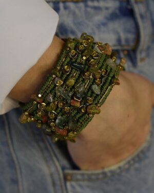 Pulsera en macrame verde