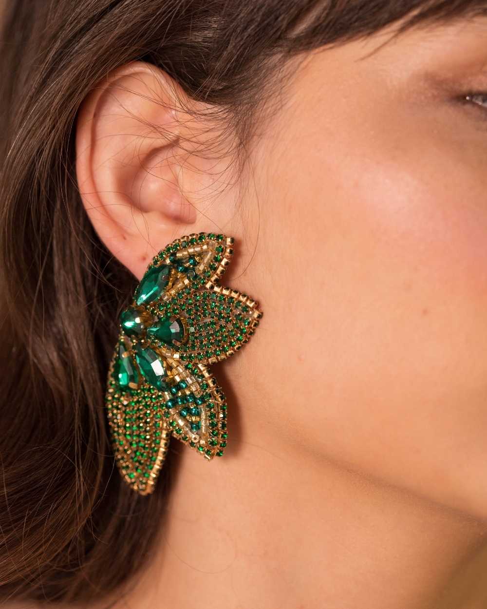aretes grandes verdes con piedra