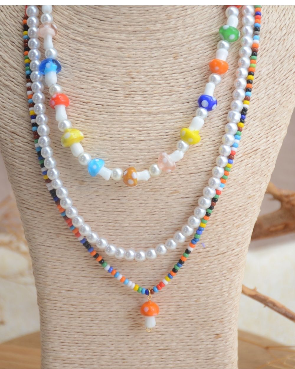 gargantilla hongo con perlas