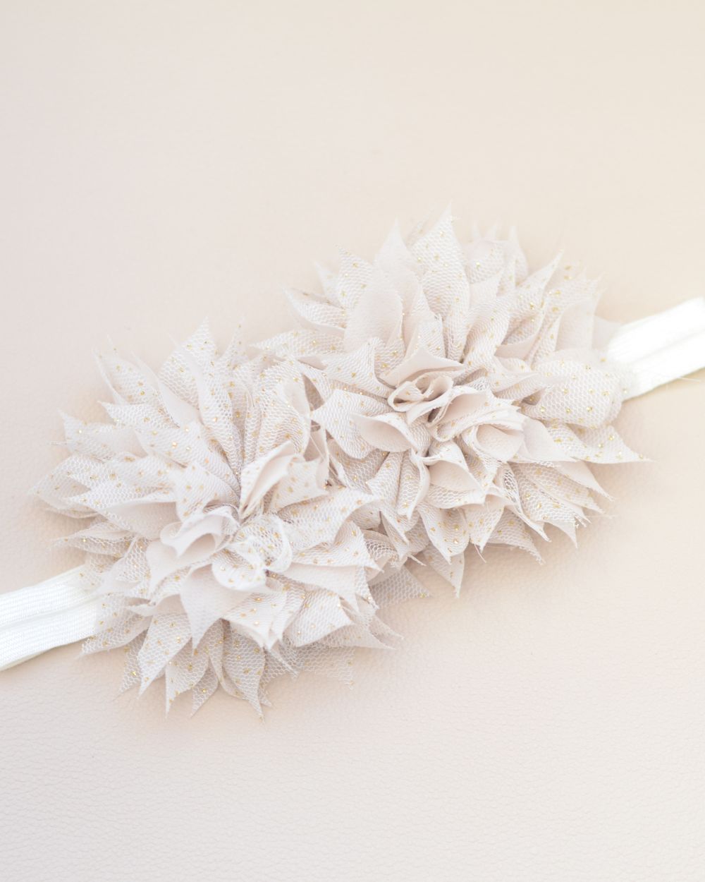 balaca en flor beige
